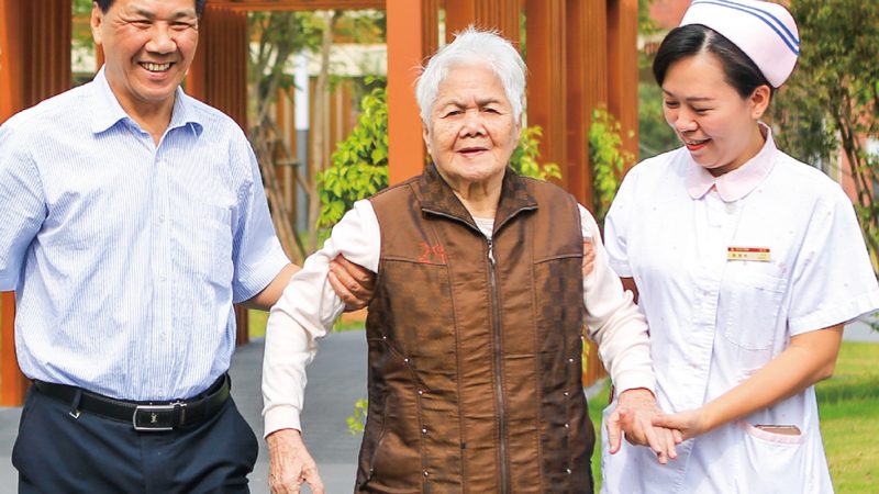 养老院厨房防滑地板，如何选择更安全？**