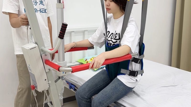 成都养老护理员日常照护培训：提升服务质量的关键