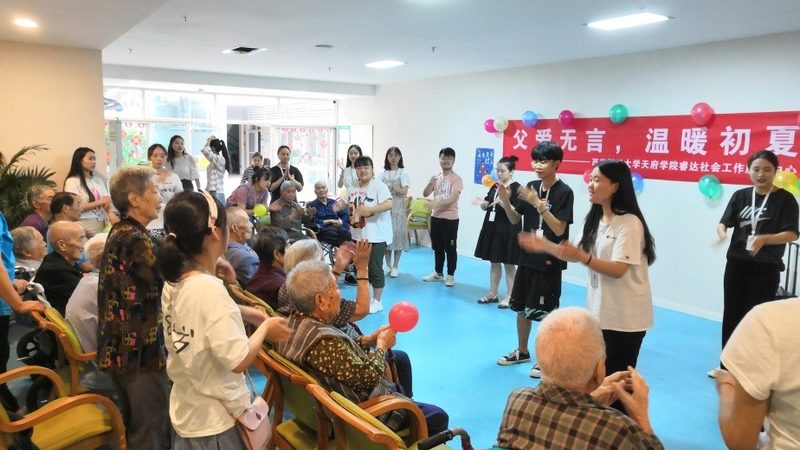 社区养老院适老化改造：费用构成与优化策略**